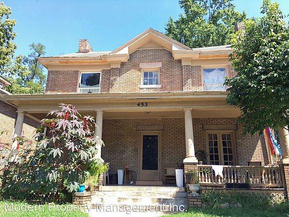 2nd image of 453 E Maxwell St APT 6