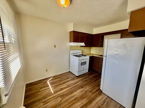 5th image of 102 College Park Ct #3