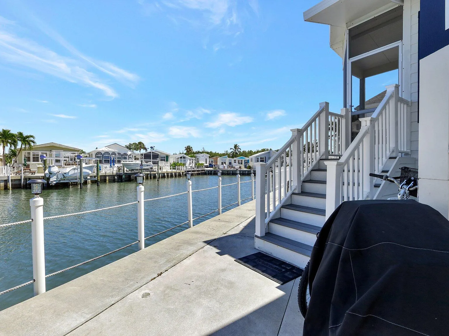 2 bed, 2.0 bath, 854 sqft, $2,500 — Photo 3
