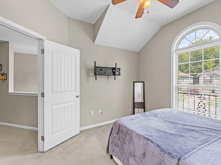 1813 Saint Charles Way — Photo 22
