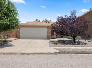 5738 Quay Dr NE, Rio Rancho, NM 87144