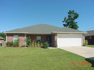 208 Forest Dr, New Llano, LA 71461