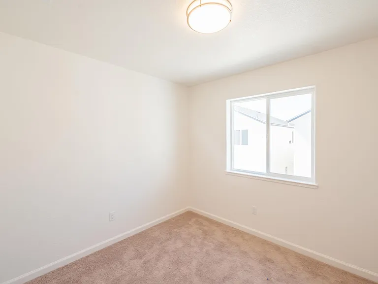 5032 Palisade Ave — Photo 8