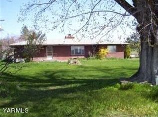 521 Elliott Rd, Cowiche, WA 98923