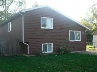 1505 Maple Dr, Round Lake Beach, IL