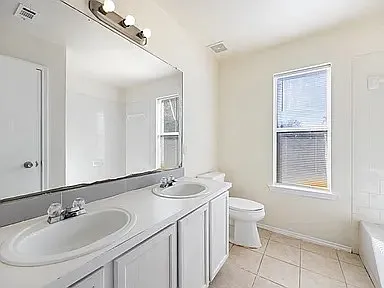 211 Prentice Dr — Photo 14
