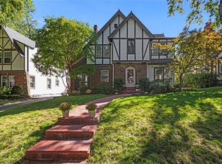 629 W 70th St, Kansas City, MO 64113 | Zillow