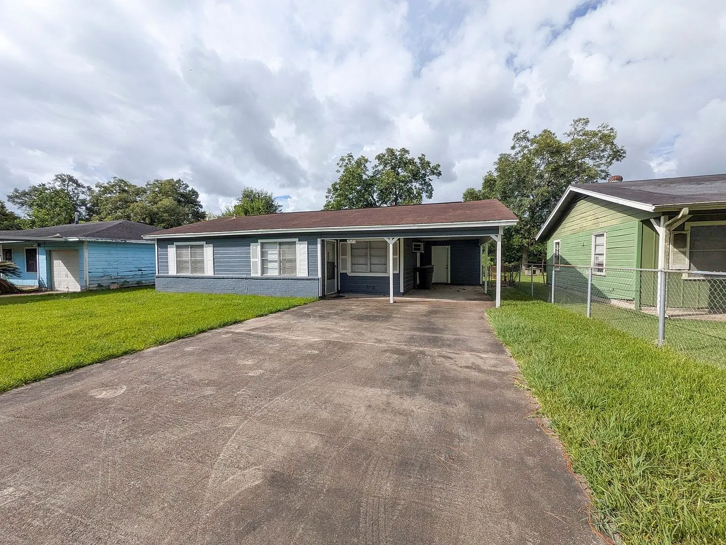 5150 Parkview Dr., Beaumont, TX 77705 — Photo 1