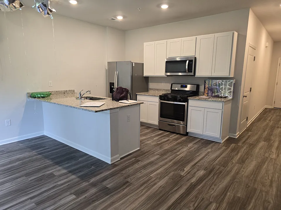 330 Maple Run Dr