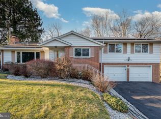 2824 Fairview Rd, Camp Hill, PA 17011