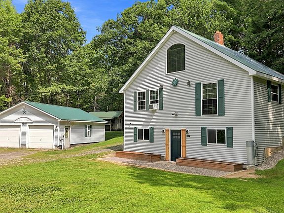 3rd image of 384 Moose Hill Road
