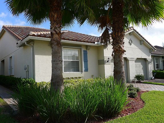 2nd image of 6370 Oxford Cir