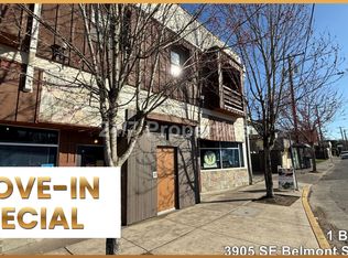 3905 SE Belmont St #5, Portland, OR
