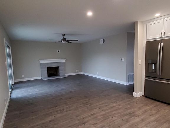 3rd image of 756 Olivina Ave