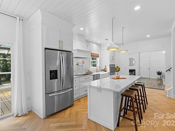 5th image of 9027 Leah Meadow Ln #23