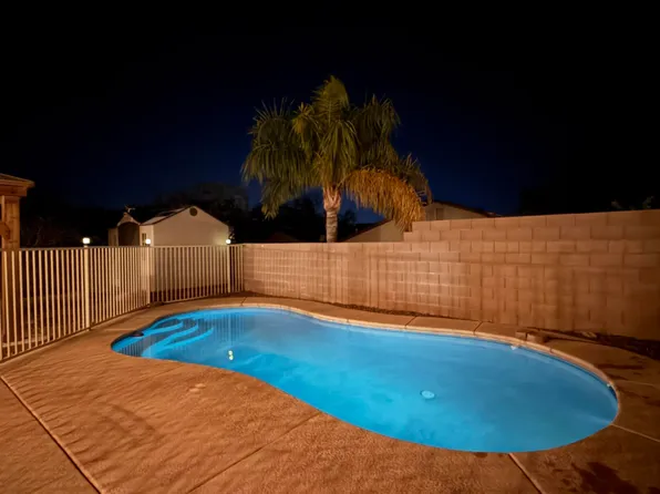 8807 E Mountain Spring Dr, Tucson, AZ 85747