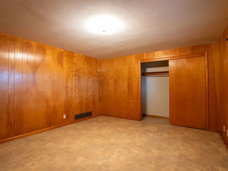 610 N Aurora Ave — Photo 13