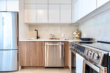 Rented by Manhattan Realty Group