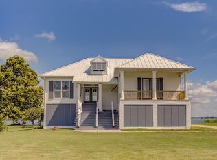 1608 Eagle Lake Shore Rd, Vicksburg, MS 39183