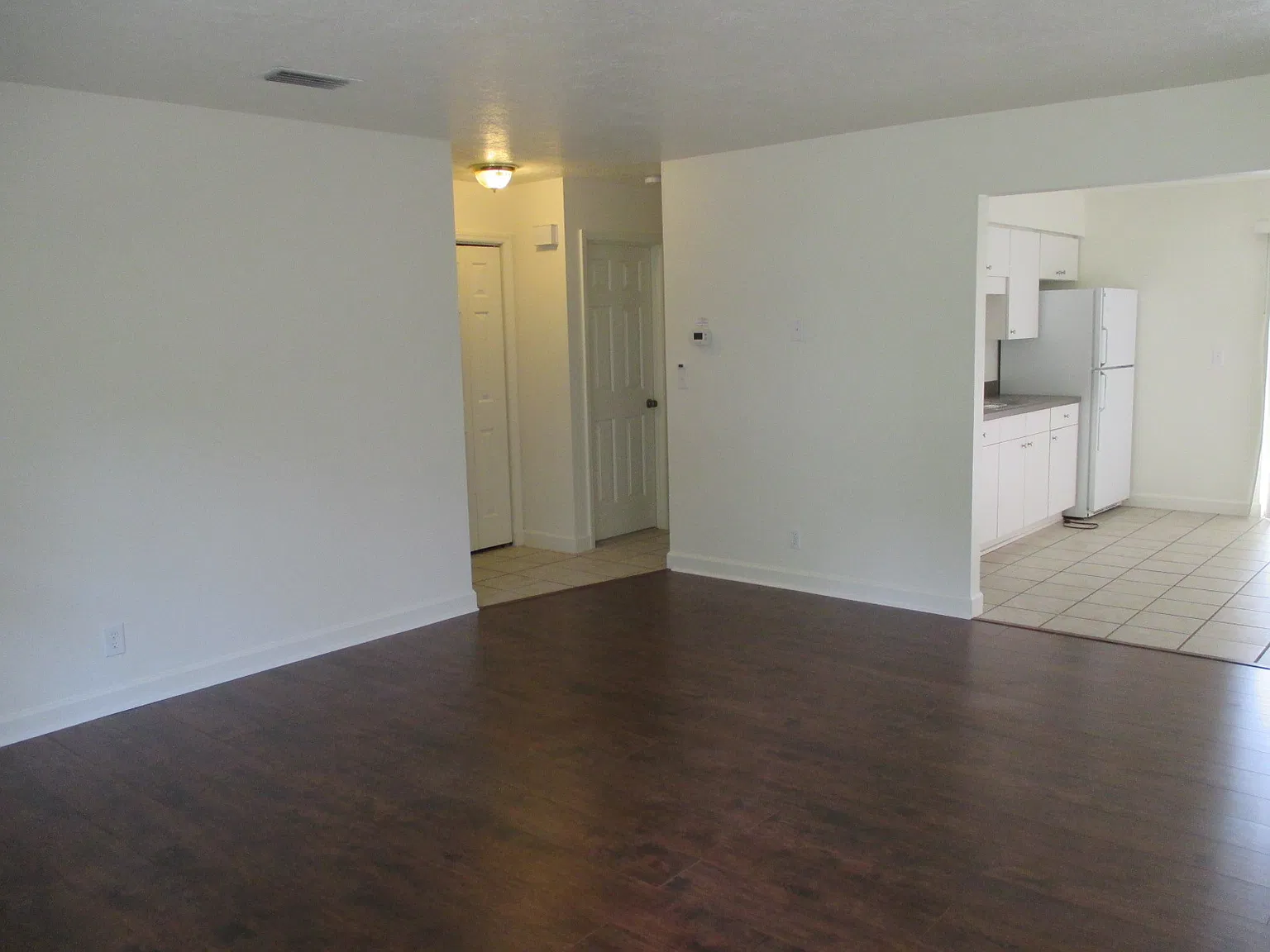 2 bed, 850 sqft, $1,500 — Photo 4