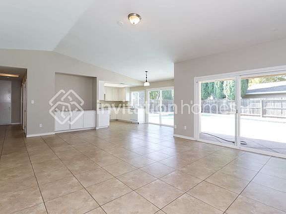 4th image of 9651 Elmira Cir