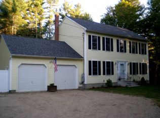 54 Middle Rd, Deerfield, NH 03037