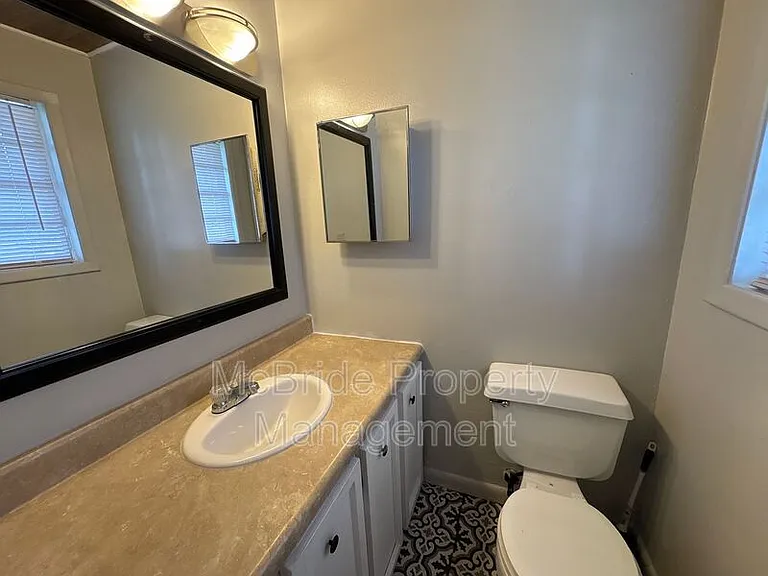 1437 Ridgewood Dr — Photo 11