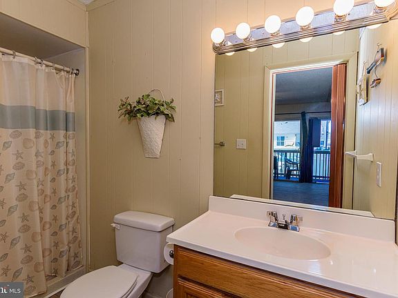 3rd image of 128 Captains Quarters Rd Unit 201