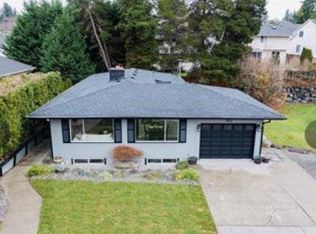 1832 Camas Ave NE, Renton, WA 98056