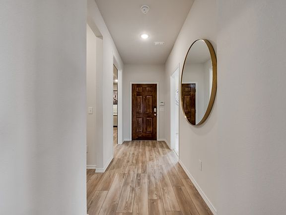 Welcoming entryway into home