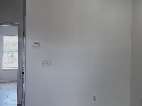 Unit Photo
