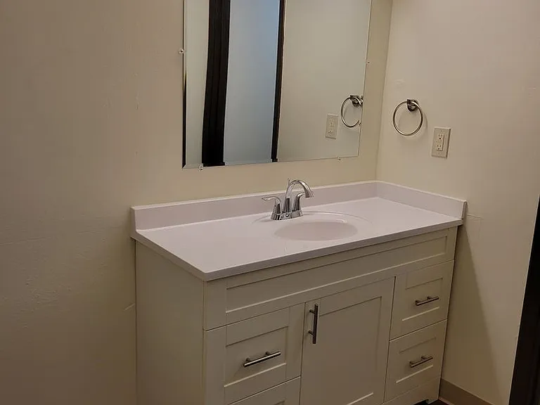 315 Polk St — Photo 16