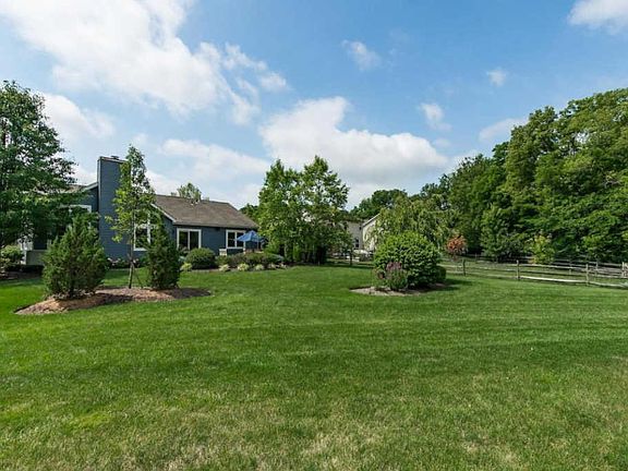 4th image of 6398 Monaghan Dr