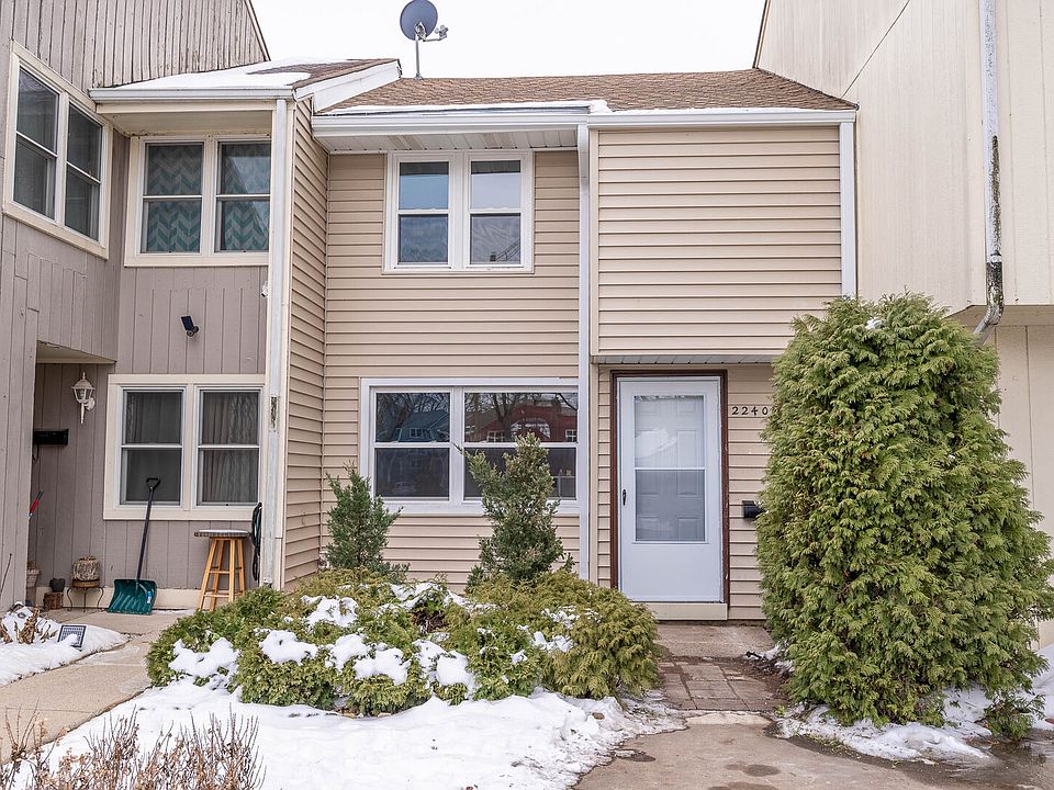 1st image of 2240 Morningside Cir Unit E