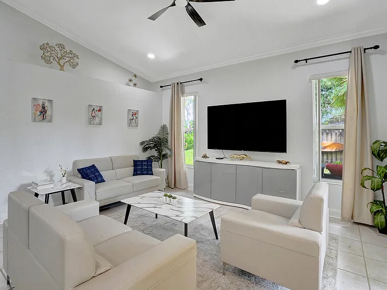 13709 Columbine Ave — Photo 8