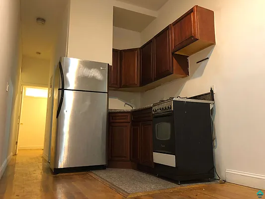 Rented by EXR | media 30