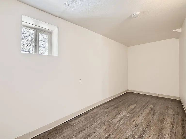 101 S Hooker St — Photo 7