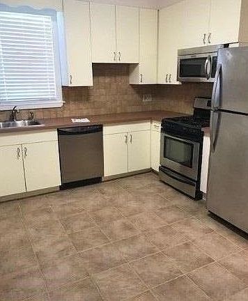 3rd image of 13-32 129th St #2