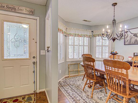 3rd image of 6510 Sweet Olive Ct