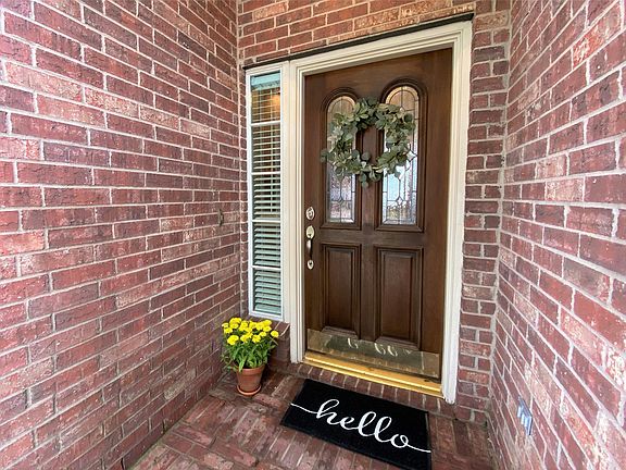 4th image of 23755 River Place Dr