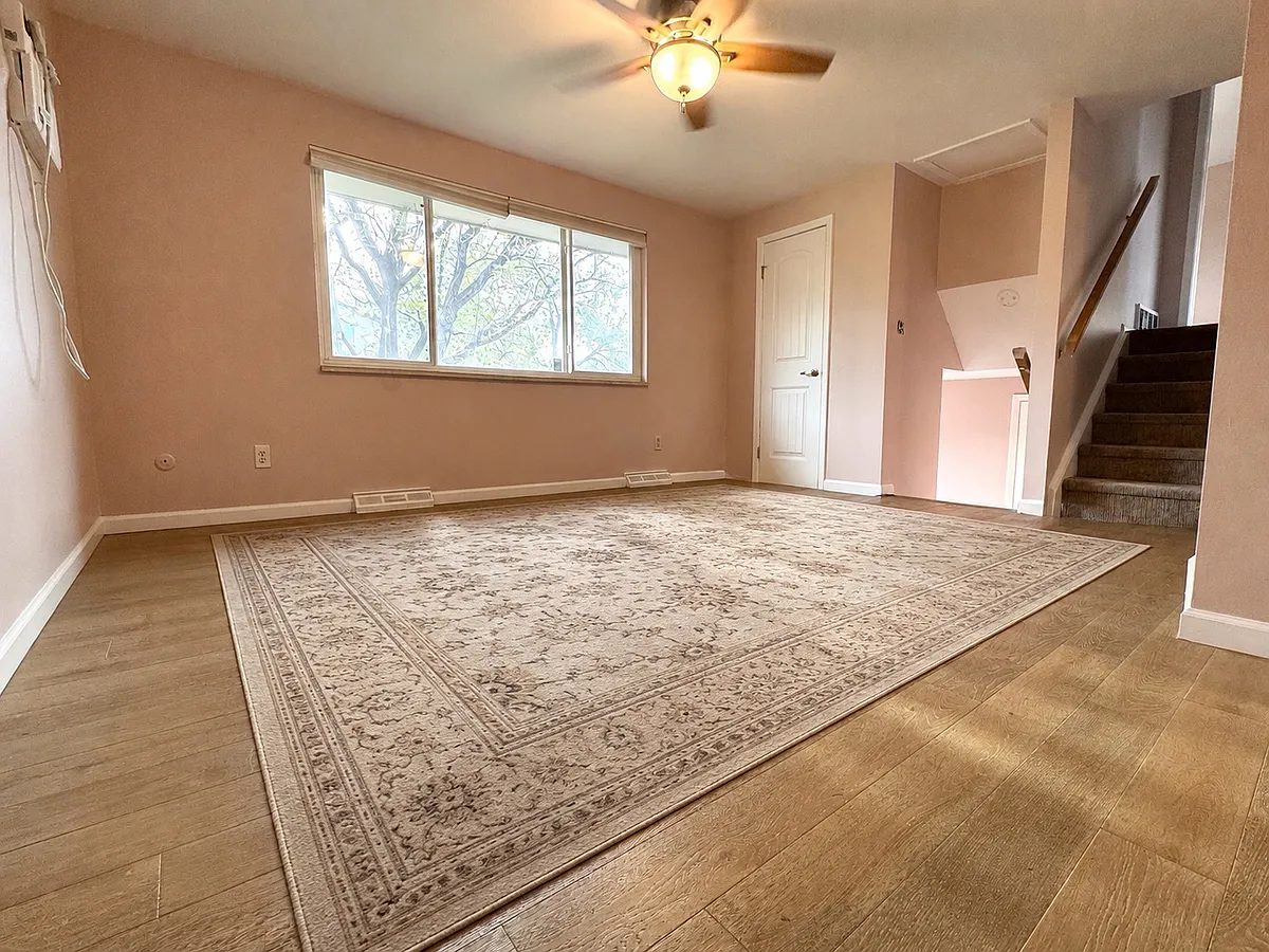 Building Photo - 808 Xenophon St #1
