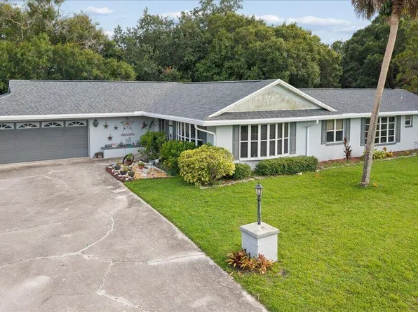 5803 Green Dolphin Street, Fort Pierce, FL 34951
