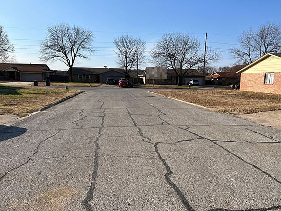 5th image of 553 E 134th Pl S
