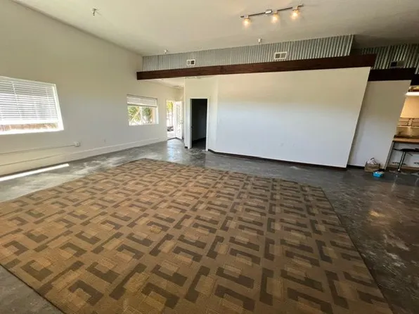 (undisclosed Address), Cloverdale, CA 95425