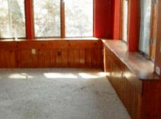 648 Old York Rd, Neshanic Station, NJ 08853