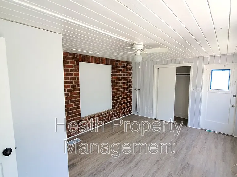 1735 25th St S #1 — Photo 13