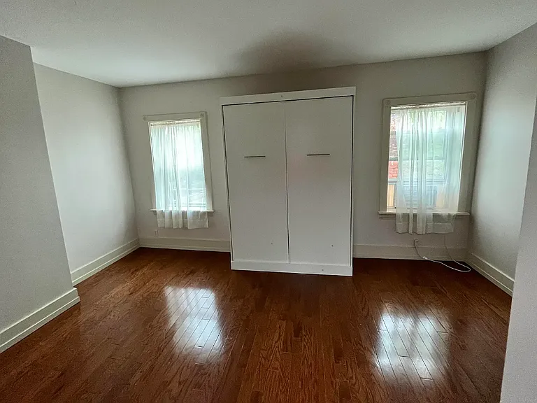 503 Russell St — Photo 14