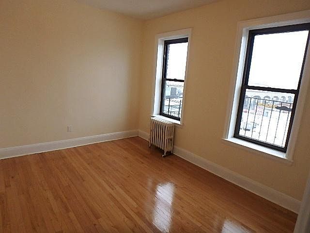 1st image of 4338 39th Pl APT 49