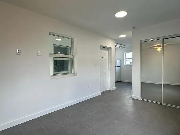 Newly Renovated Community Invigorating Miami's Downtown Urban Core! — Photo 3
