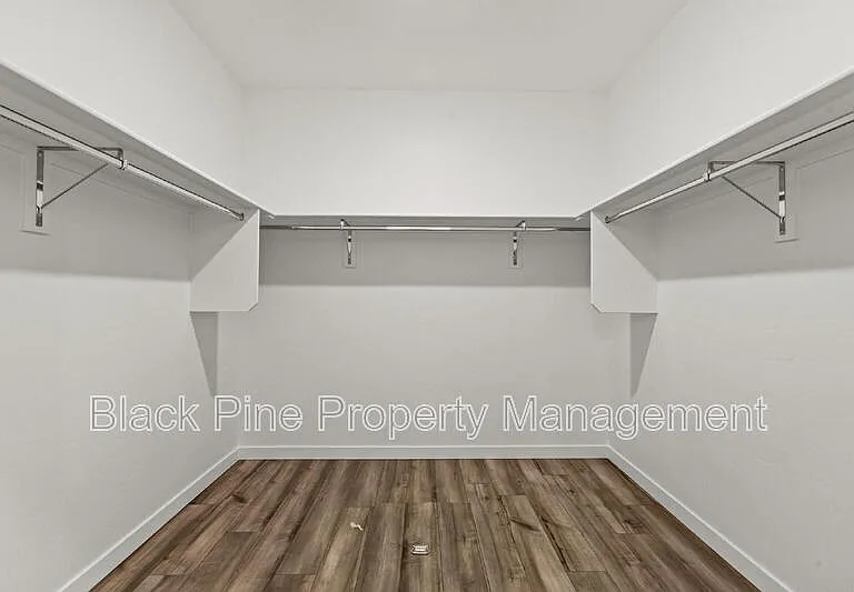 15307 Cloud Crest Ave — Photo 23